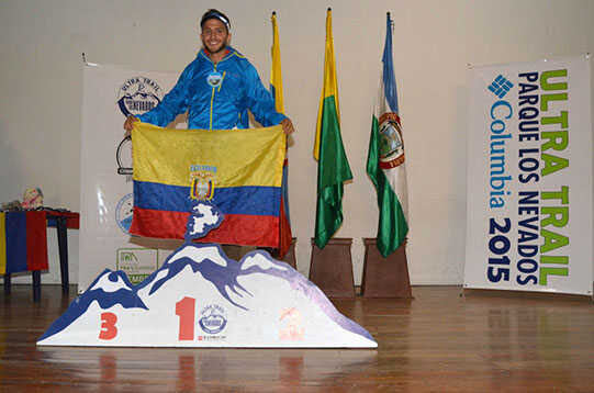 Ecuatoriano Joaquín López campeón del Ultra Trail Parque de los Nevados en Colombia