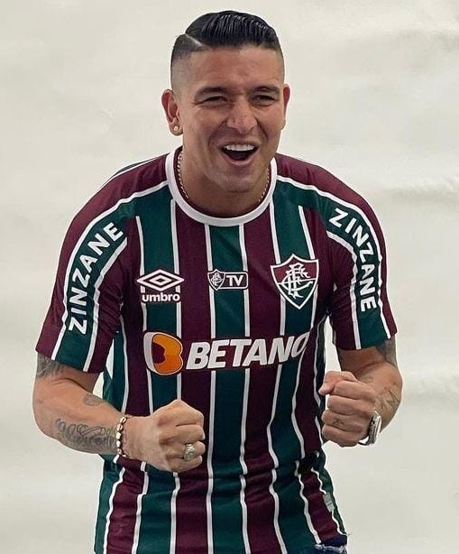 Mario Pineida se consagró campeón del Campeonato Carioca con Fluminense